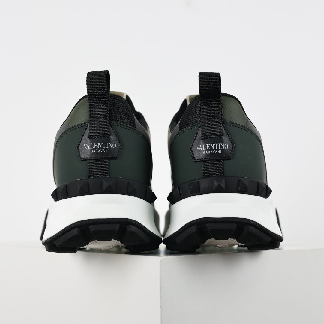 Tênis Valentino Garavani One Stud XL Camouflage