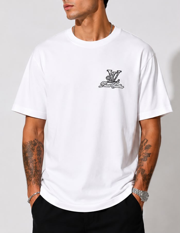 Camiseta Louis Vuitton Monogram Back Print Oversized Tee