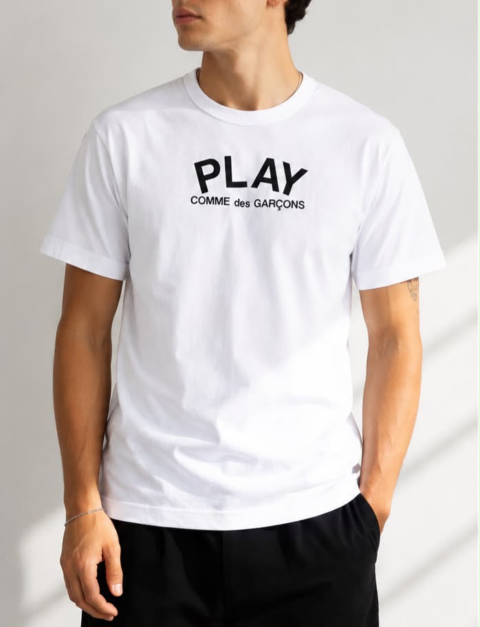 Camiseta CDG Heart Back