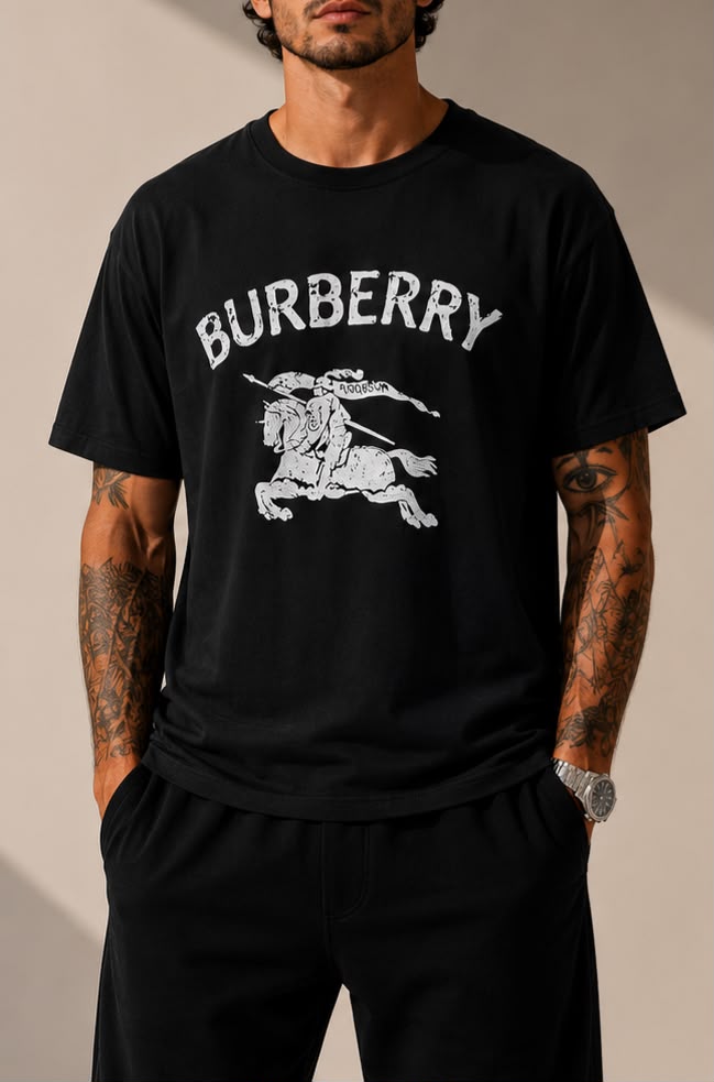 Camiseta Burberry Equestrian Knight Graphic